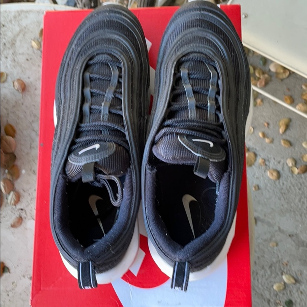 Nike Air Max 97 9.5 - Picture 2 of 8